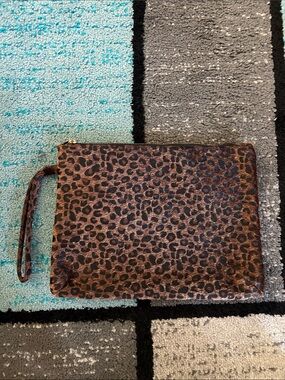 Large Dark Brown/Black Textured Cheetah Print Wristlet Pouch